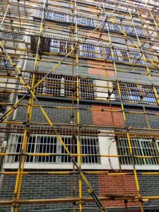 博悅佳軟瓷安裝施工現(xiàn)場(chǎng)_博悅佳軟瓷磚施工案例欣賞